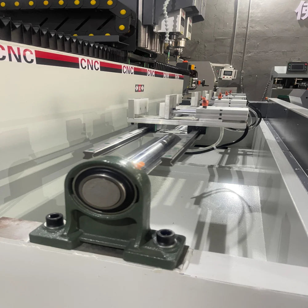 CNC 2000 Aluminum Milling and Drilling Machine