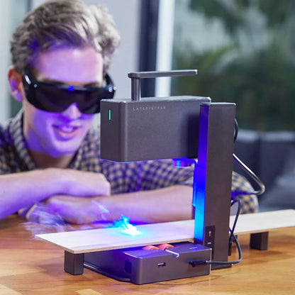 LaserPecker 2 Mini Laser Engraver